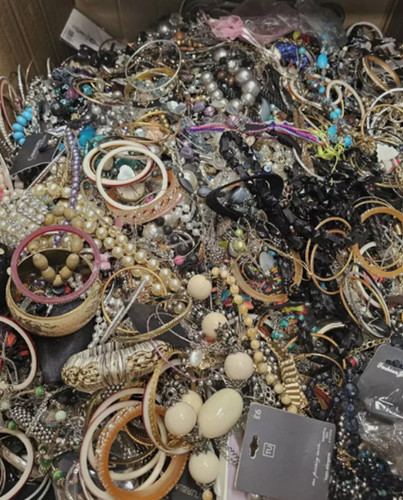 4kg mixed jewellery - mixed,